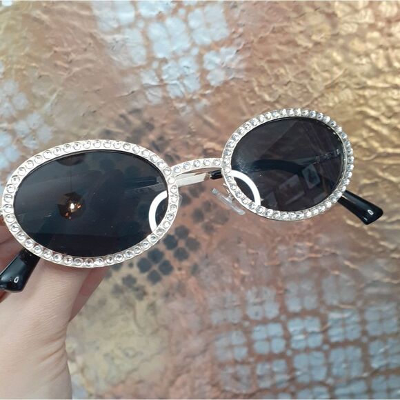 Zara Nwot Black and Gold Bejeweled Sunglasses - Picture 14 of 14